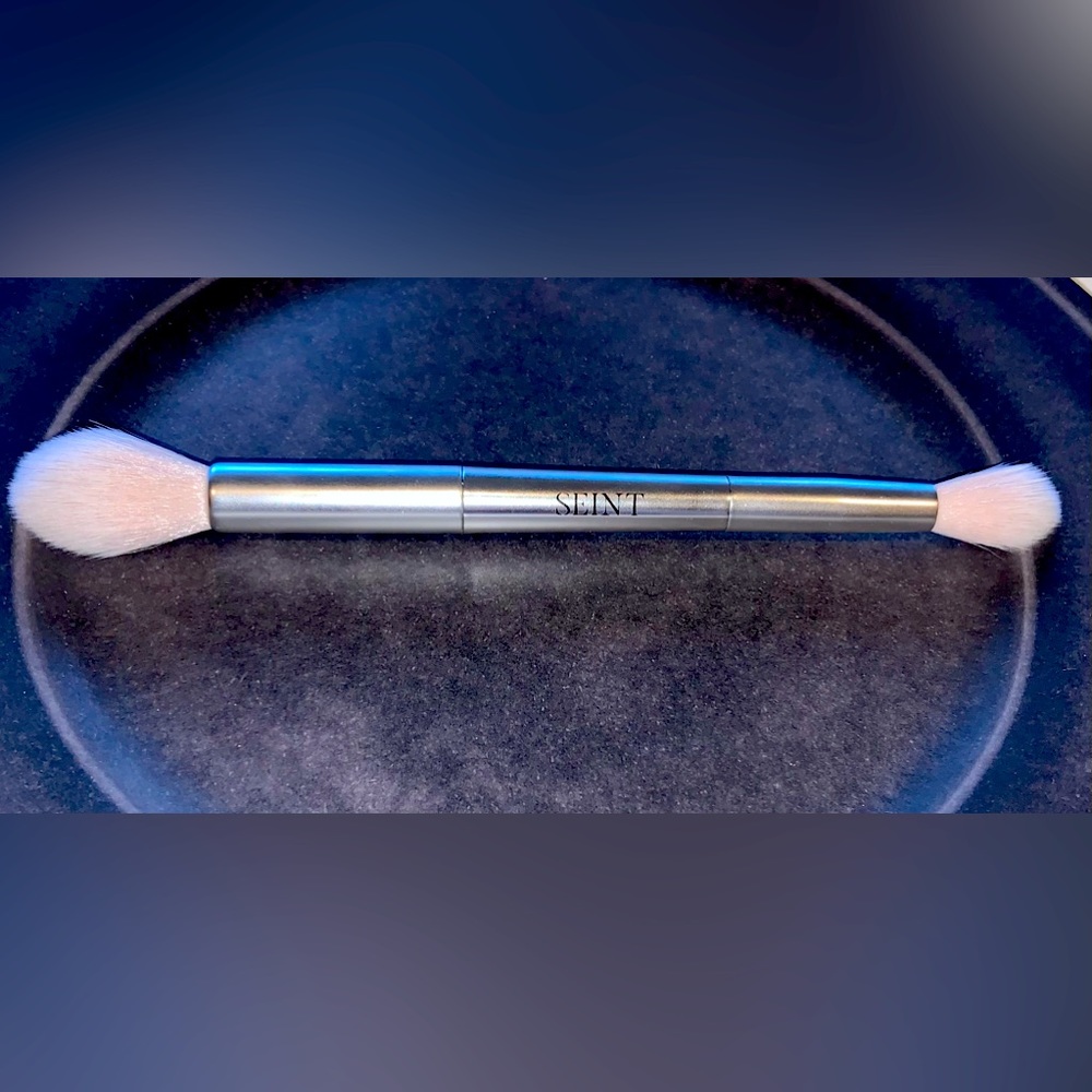 Seint Wash Brush